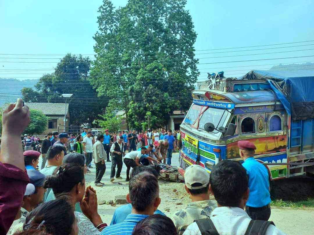 सवारी दुर्घटना हुँदा एक जनाको गयो ज्यान