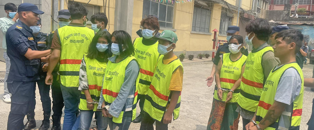 यिनै रहेछन् ट्राफिक प्रहरीको हत्यामा संलग्नहरु, समात्न गरियो हवाई फायर