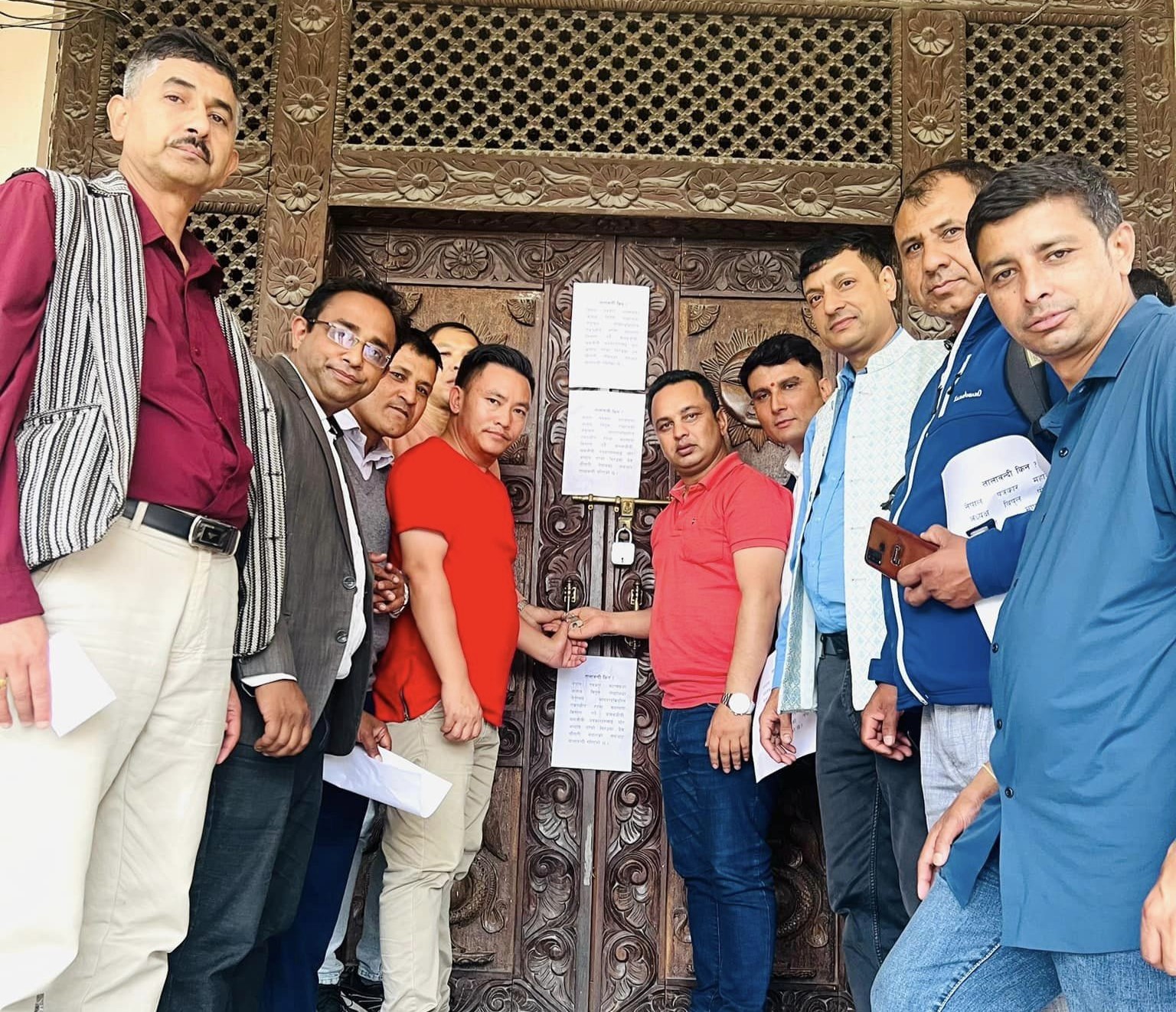 पत्रकार महासंघको केन्द्रीय कार्यालयमा प्रेस चौतारी नेपालले लगायो ताला