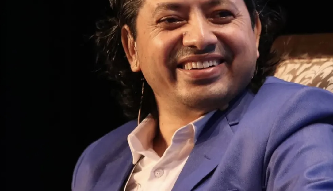 महजोडीले भीडसामू आत्मसमर्पण गरेको कान्तिपुरका सम्पादक उमेश चौहानको टिप्पणी