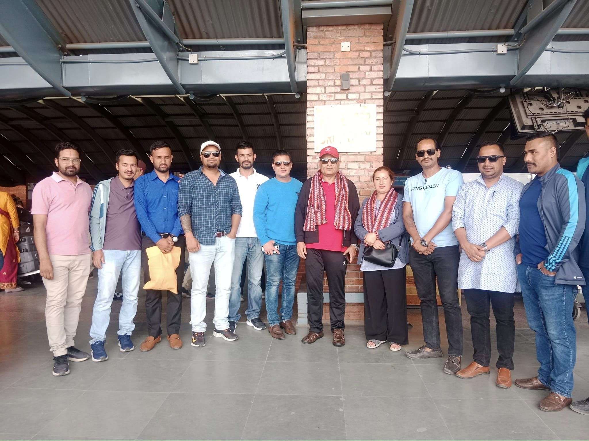 विश्वकप क्रिकेट हेर्न क्यान पदाधिकारी श्रीमतीसहित अमेरिका उडे