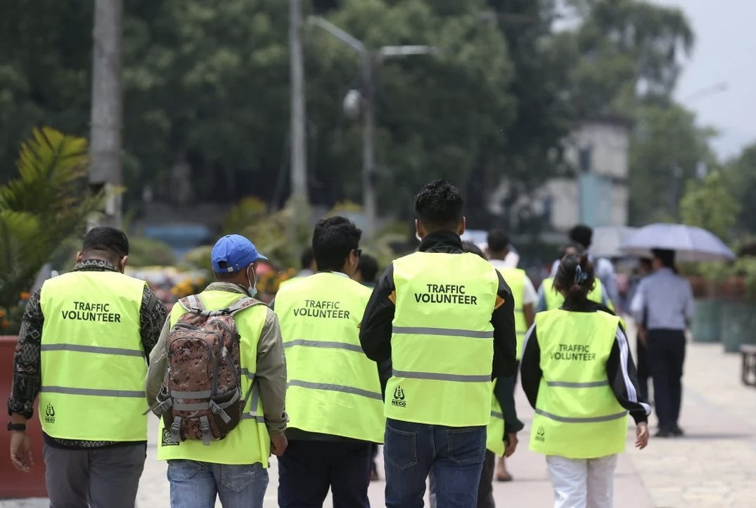 इन्सेकको आग्रह : ट्राफिक नियमको उल्लंघन गर्नेहरूलाई स्वयंसेवकका रूपमा सडकमा नखटाउनु