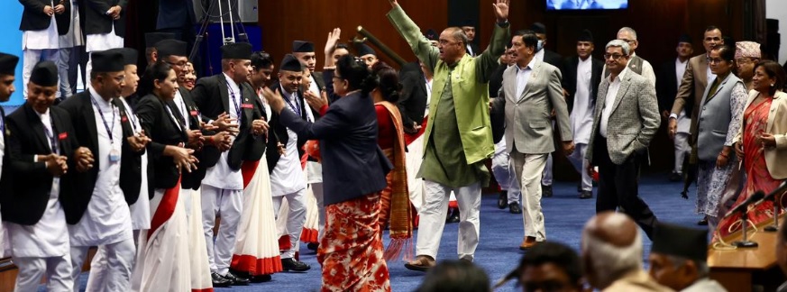 संसद्‍‍‍मा कांग्रेसको अवरोध कायमै, सरकार पेलेरै अघि बढ्दै