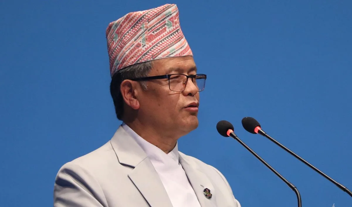 धनराज गुरुङले छाडे शेखरको साथ, विजयकुमार गच्छदार पनि गगनतिरै