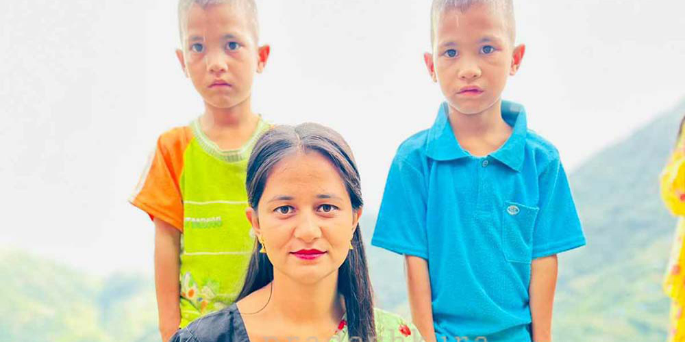 जुम्ल्याहा छोरासहित एक महिला बेपत्ता