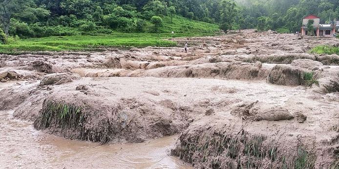 आउन सक्छ बाढी, सतर्क रहन आग्रह