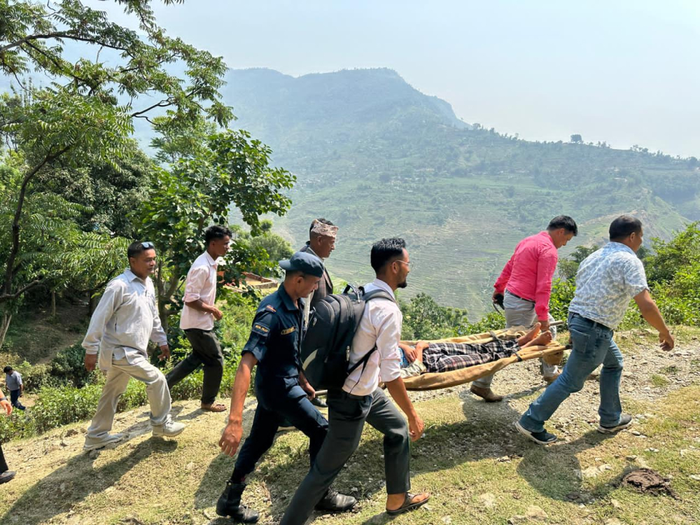 छाउगोठमा मध्यराति मामाबाट किशोरी बलात्कृत, घटना लुकाउन अगुवा नै सक्रिय