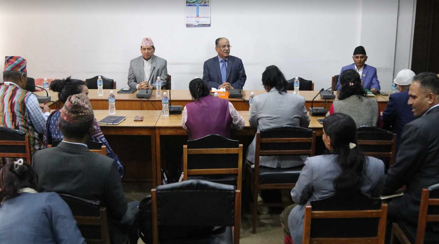 प्रधानमन्त्री प्रचण्डले विश्वासको मत पाउनेमा कन्फिडेन्टमा छौं