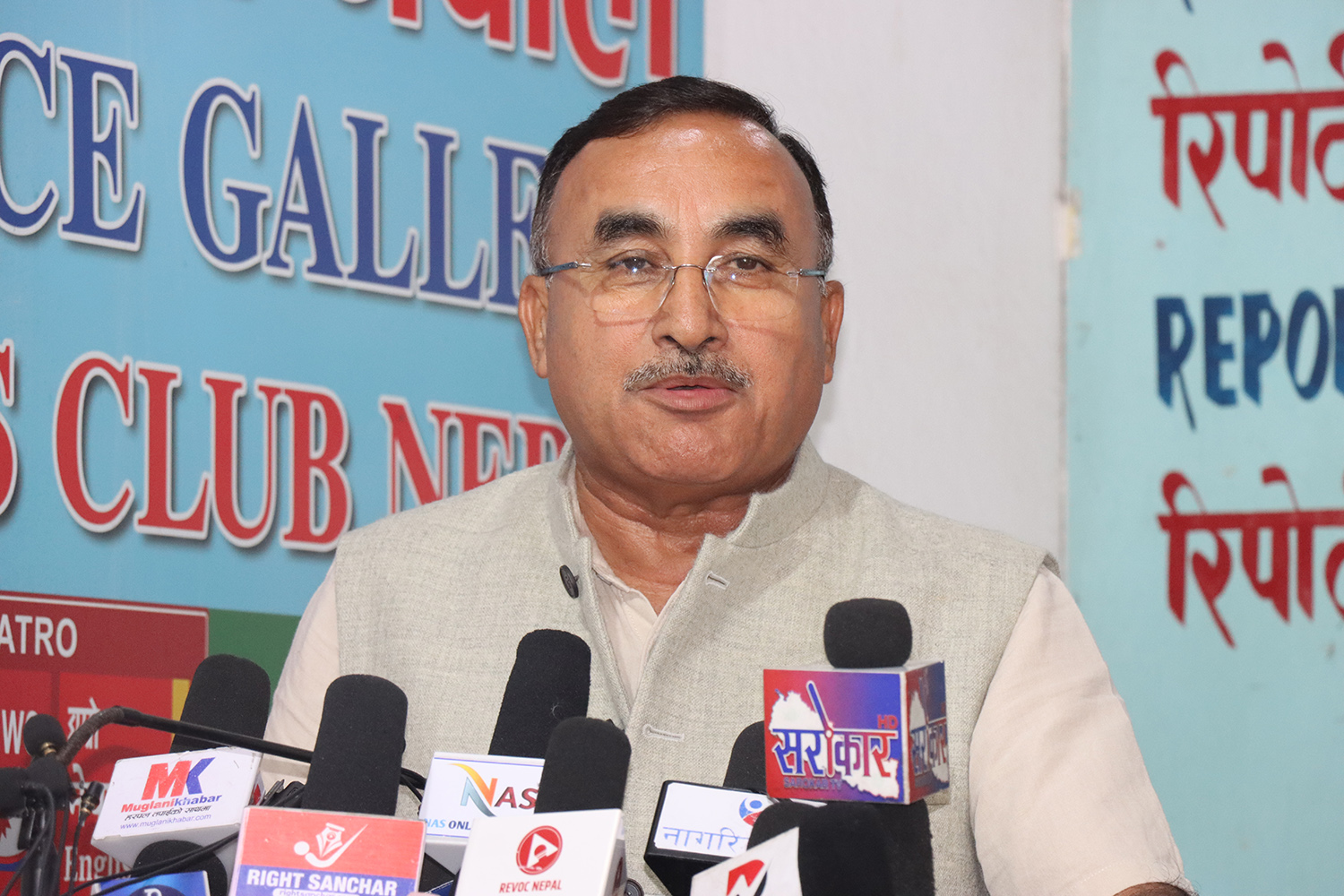 प्रचण्ड सकारको उथलपुथलले कांग्रेस-एमालेको गठबन्धन बन्योः देवेन्द्रराज कडेल