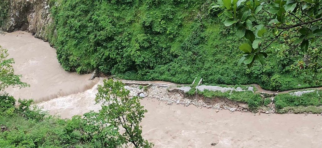 आज २२ जिल्लामा आकस्मिक बाढीको जोखिम