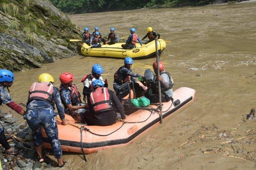 भारतमा भेटिएको त्रिशूलीमा बेपत्ता यात्रुको शव चितवन ल्याइँदै