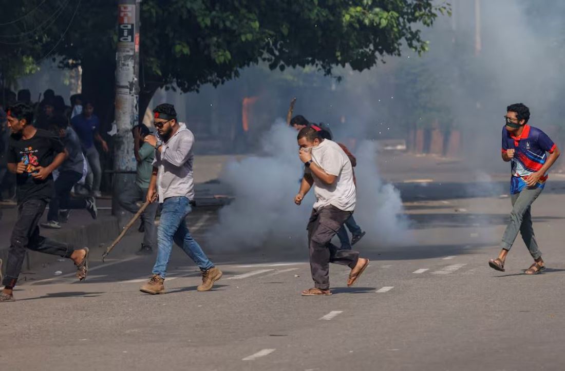 बङ्गलादेशबाट आज १७ जना विद्यार्थी काठमाडौं फर्कदै