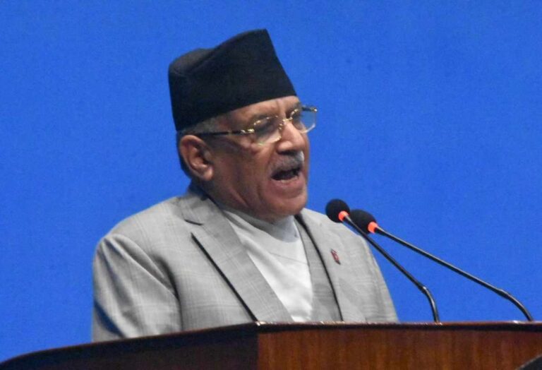कुलमान हटाएको विषयमा प्रधानमन्त्रीले चित्तबुझ्दो जवाफ नदिएसम्म सदन चल्दैनः प्रचण्ड