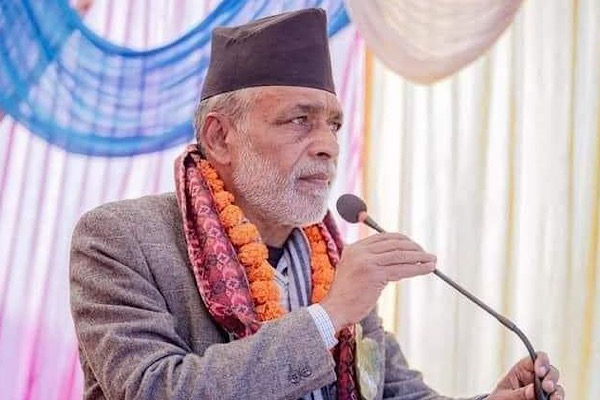 कृषिमन्त्री अधिकारीलाई डेंगु सङ्क्रमण