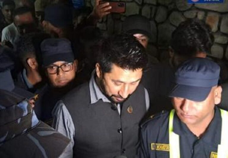 छुटेनन् रबि , लामिछानेलाई थुनामा राख्ने आदेश सर्वोच्चबाट सदर