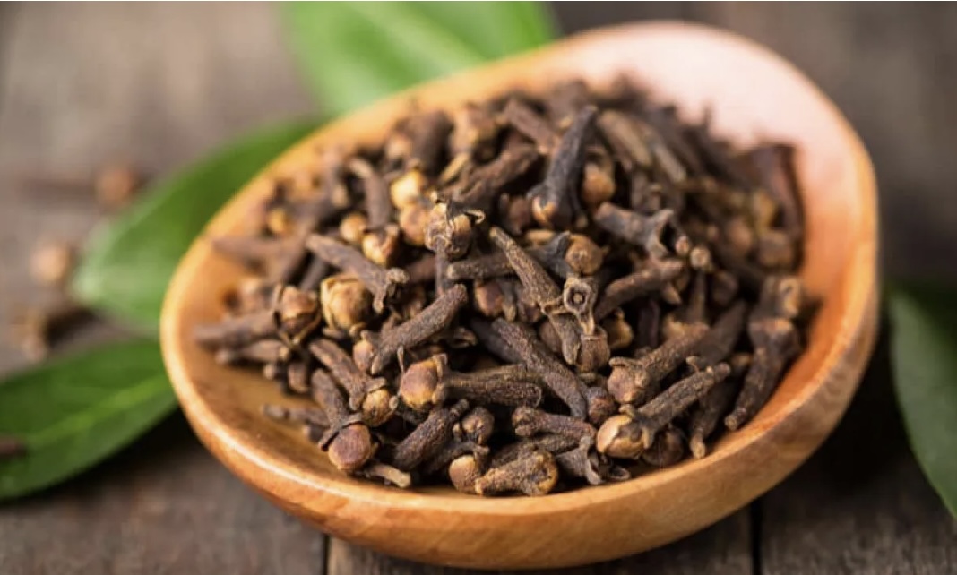 राति सुत्नुअघि २ वटा ल्वाङ चपाएर खानुहोस् रुघाखोकी चट् हुन्छ