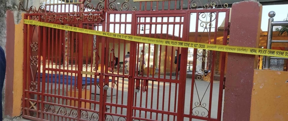 दुर्गा मन्दिर परिसरमा पुरुषको शव फेला