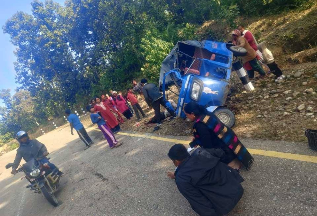 अटो रिक्सा दुर्घटनामा घाइतेको उपचारको क्रममा मृत्यु