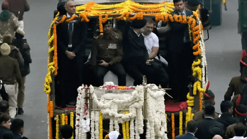 भारतका पूर्वप्रधानमन्त्री मनमोहन सिंहको राजकीय सम्मानका साथ अन्त्येष्टि