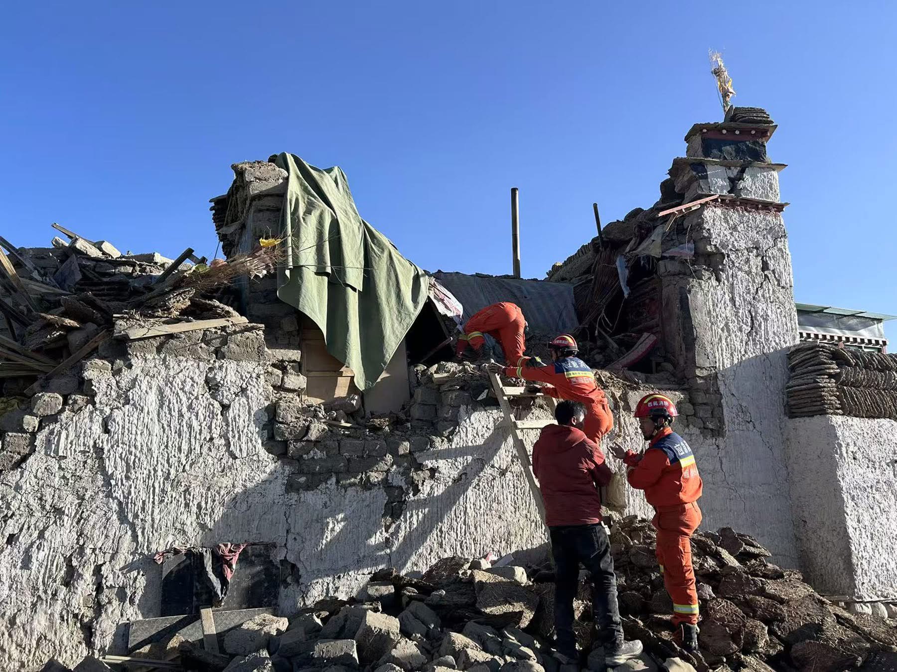 भूकम्पबाट मर्नेको सङ्ख्या १ सय २६ पुग्यो