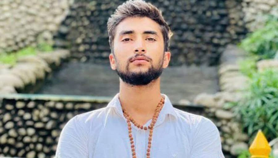 सामाजिक सञ्जालमा विपिनका पक्षमा अभियान चलाउँदै पोस्ट