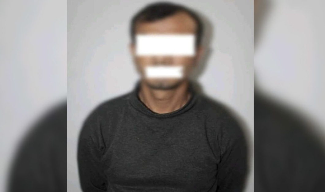 यी हुन्  छोरीलाई करणी गरेर गर्भवती बनाउने बाबु