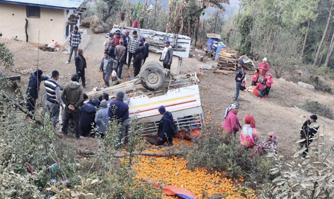 पिकअप भ्यान दुर्घटनामा चालकको मृत्यु, ३ बालिका घाइते