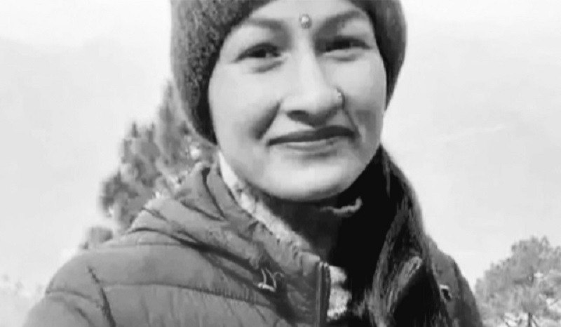 ढुंगाले लागेर राधिकाको मृत्यु