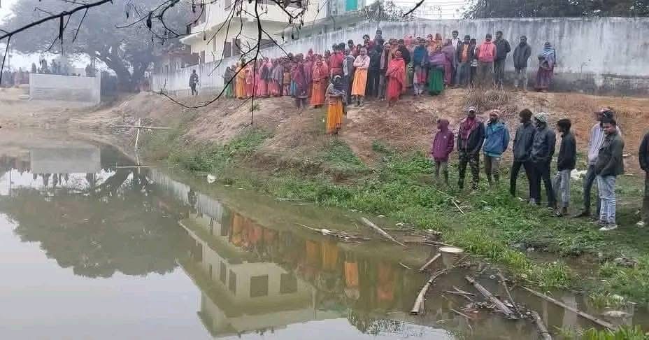 पोखरीमा एक पुरुषको शव फेला
