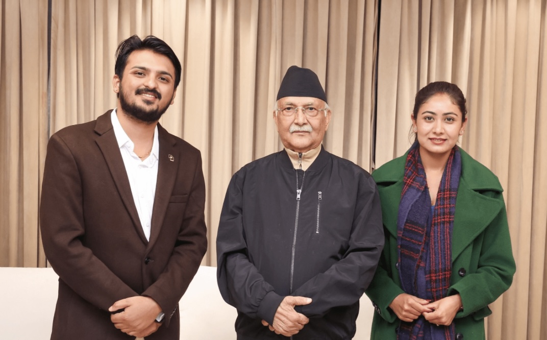 ओलीलाई टिकटक बन्द नगर्न मिस पवि र अंशु वर्माको सुझाव