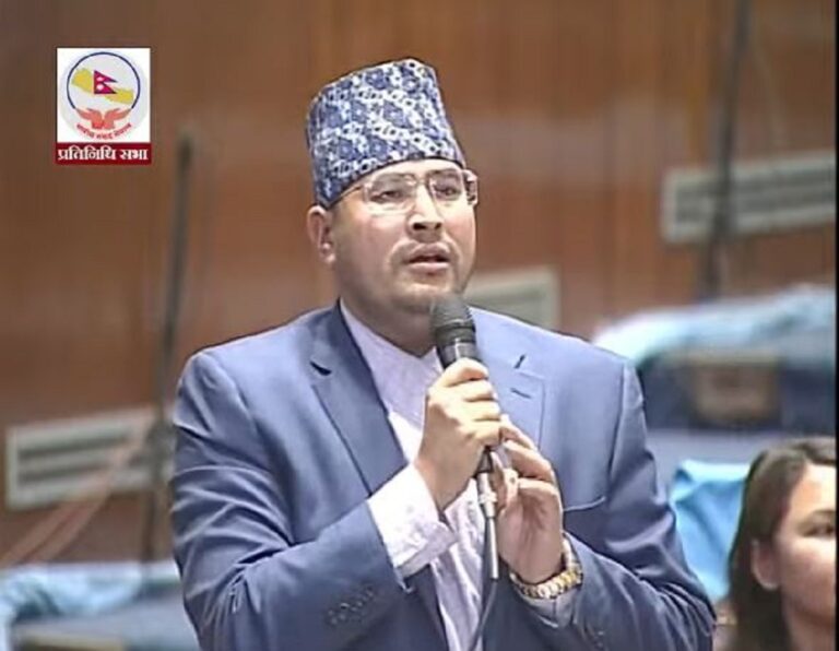 पूर्वराजा ज्ञानेन्द्र शाहका बारेमा बोल्दा होस पुर्‍याएर मात्रै बोल्न गणतन्त्रवादी दलहरूलाई ज्ञानेन्द्र शाहीको  चेतावनी