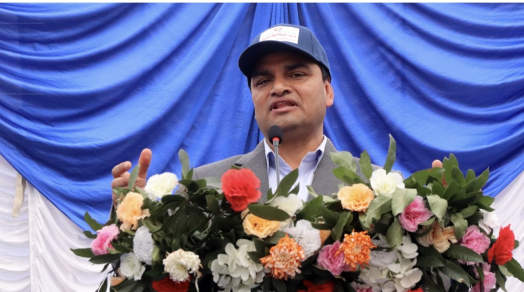 अब चिकित्सक र नर्सहरूको पारिश्रमिक बढाउने छौं : स्वास्थ्यमन्त्री पौडेल