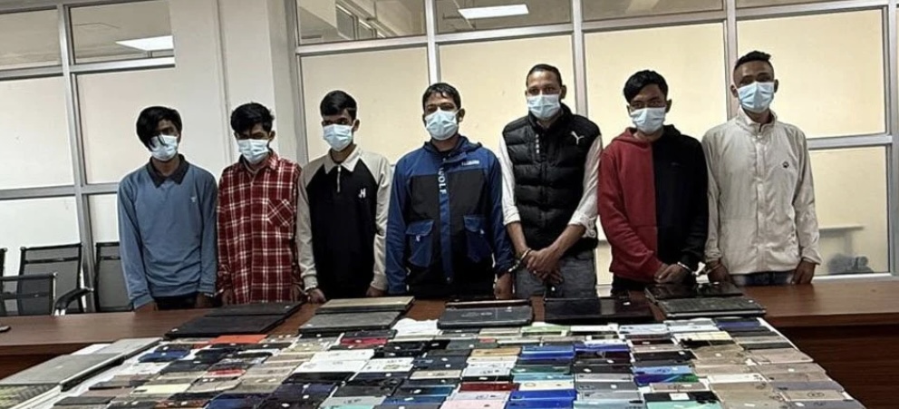 यसरी एउटा मोबाइल चोरिएको सूचना पछ्याउँदा ६ जना पाकेटमार समातिए