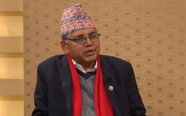 प्रचण्डलाई मन्त्री दाहालको चुनौतीः वर्तमान सरकारको औचित्य सकिएको हो भने अर्को बनाएर देखाउनुस्