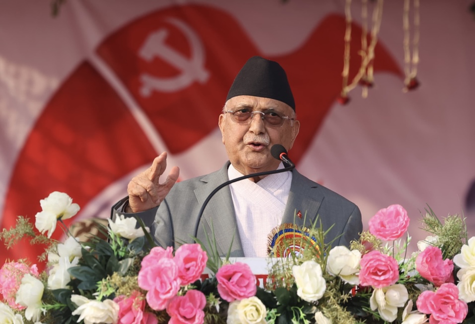 राजतन्त्र फर्कन्छ भन्ने कुरा दिउँसै देखेको सपना मात्रै होः प्रधानमन्त्री ओली