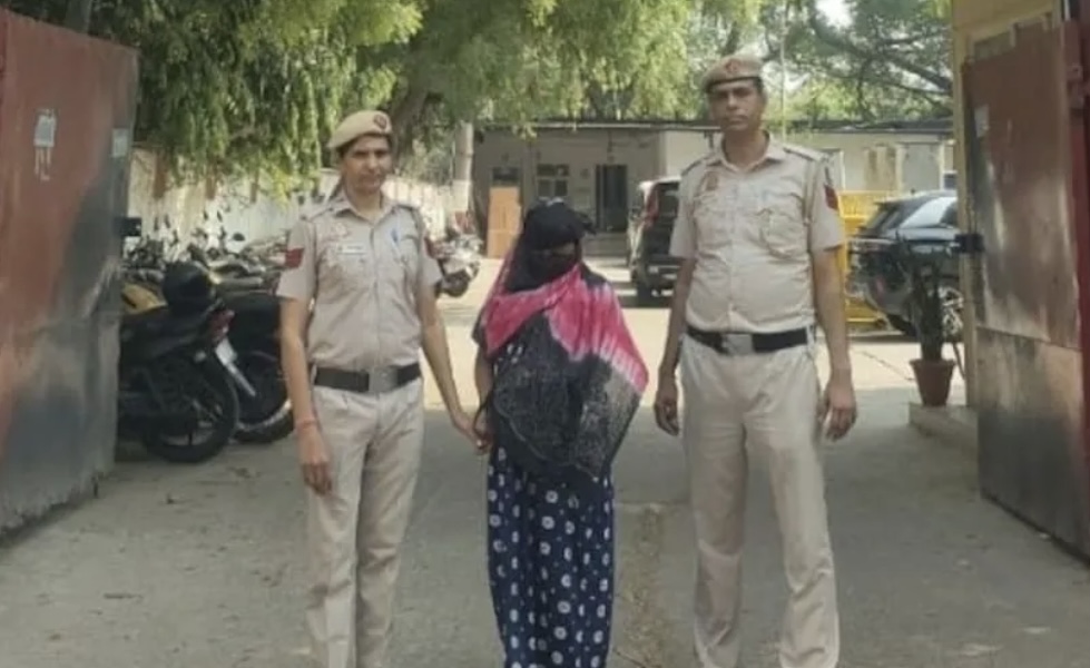 यसरी एक महिलाले चोरिन् अस्पतालबाट दिनदहाडै नवजात शिशु