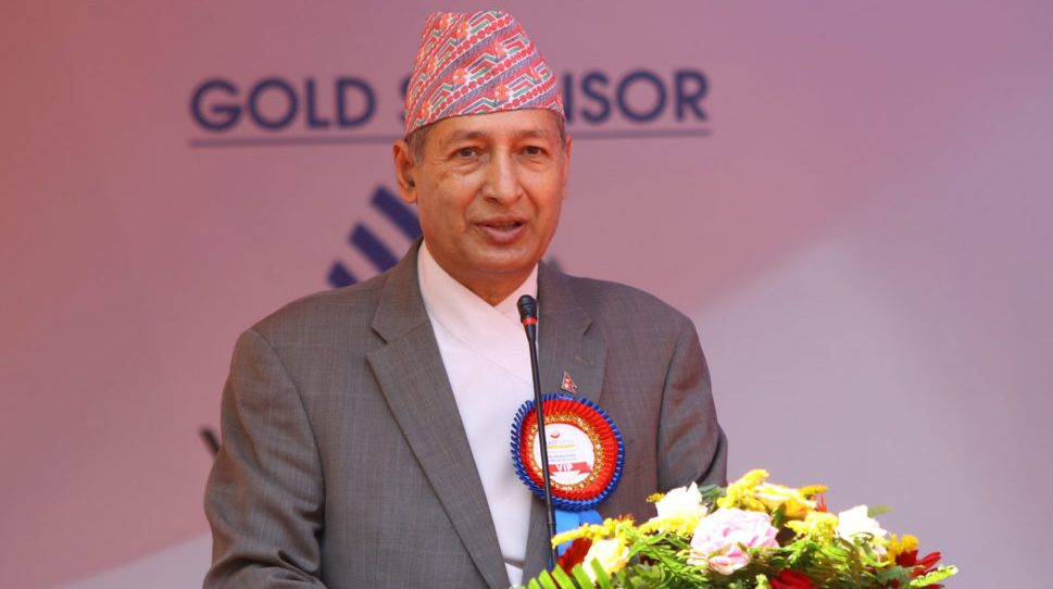 युवराज खतिवडालाई नै दोस्रोपटक राष्ट्र बैंकको गभर्नर बनाउने प्रधानमन्त्रीको तयारी