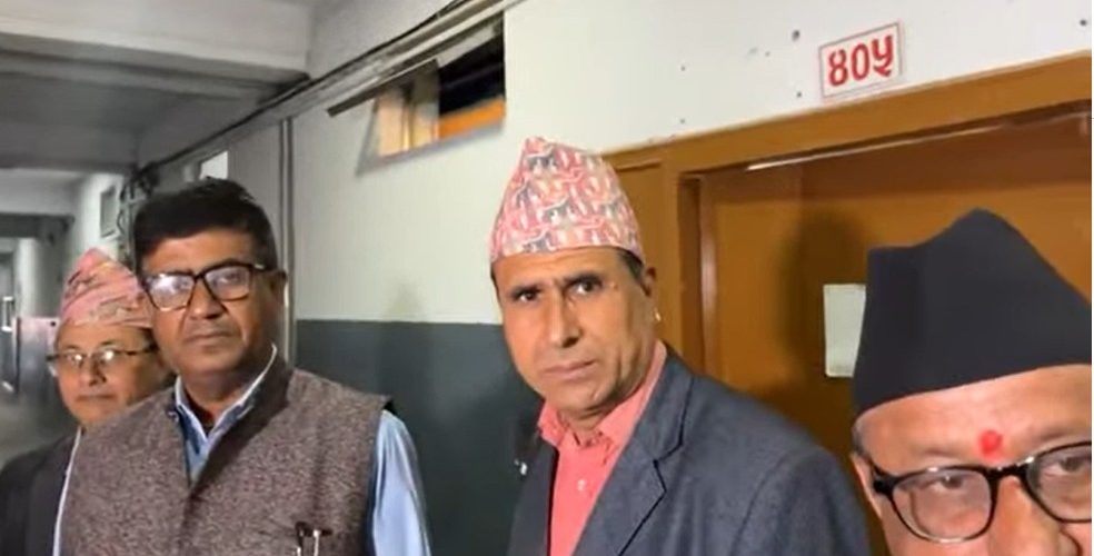 राज्य दिन चाहँदैन, आन्दोलन बलियो बनाऊँ : शिक्षक महासङ्घ