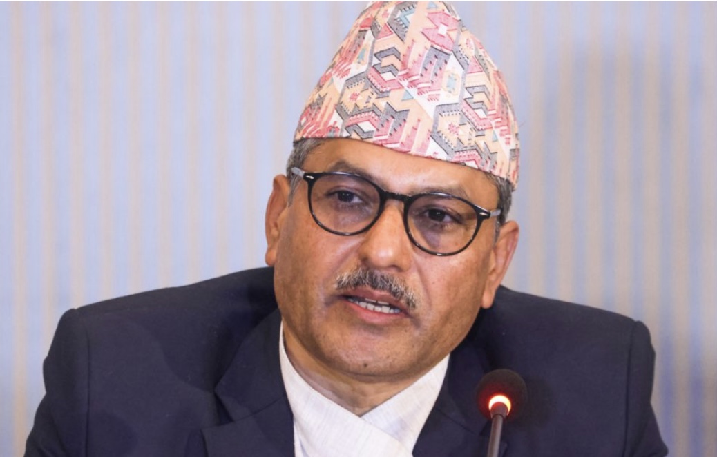 गभर्नर सिफारिस समितिको सदस्यमा महाप्रसाद अधिकारी