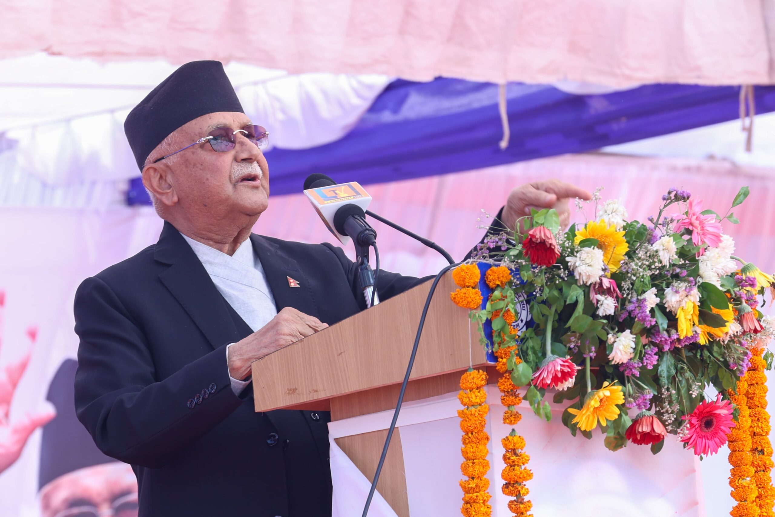 शिक्षक आन्दोलनलाई प्रधानमन्त्रीको जवाफ : आफ्नो हित मात्रै हेरेर समस्या समाधान हुँदैन