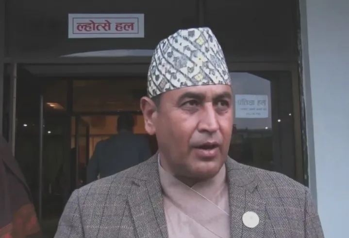 बाँकी संविधान र नेपाल छ, त्यो जल्नु भएन : रामहरि खतिवडा