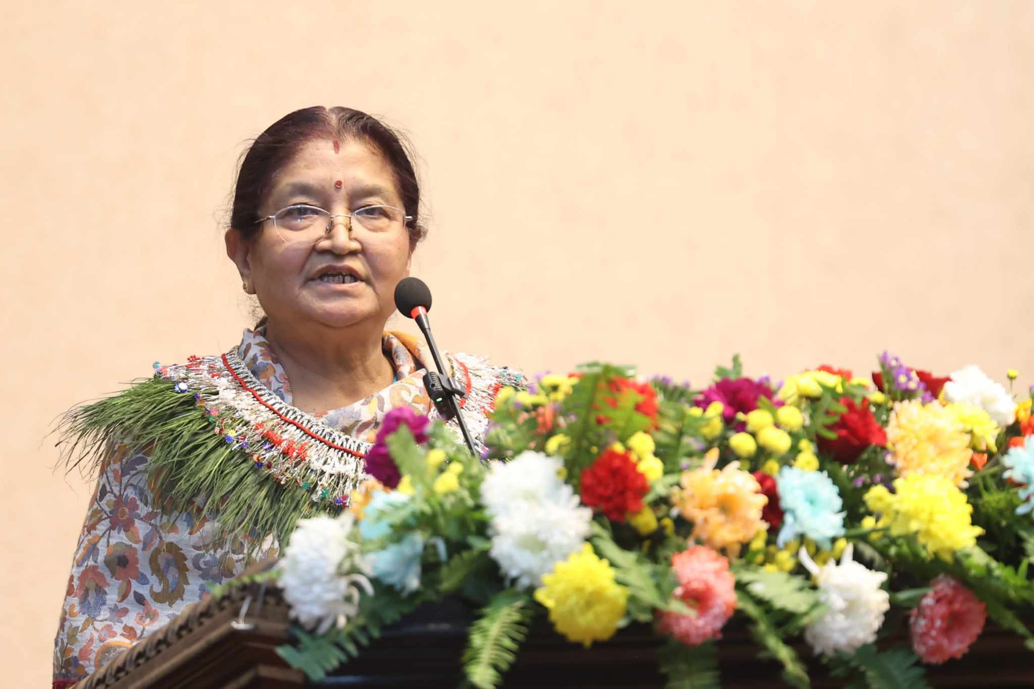 ओलीलाई ‘आठ कक्षा फेल’ भन्दा दुख्यो राधिकाको चित्त