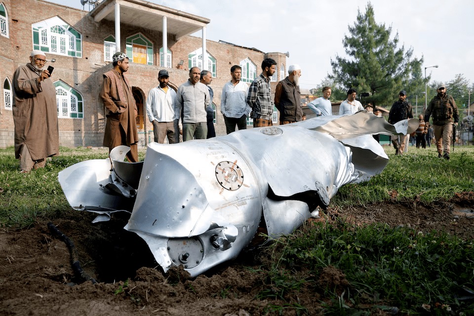 भारत प्रशासित कश्मीरमा तीनवटा लडाकू विमान दुर्घटनाग्रस्त