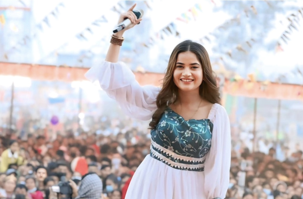 गायिका एलिना चौहानले गर्न थालिन् ‘हेट स्पिच’ दिने सोसल मिडिया खातालाई सार्वजनिक