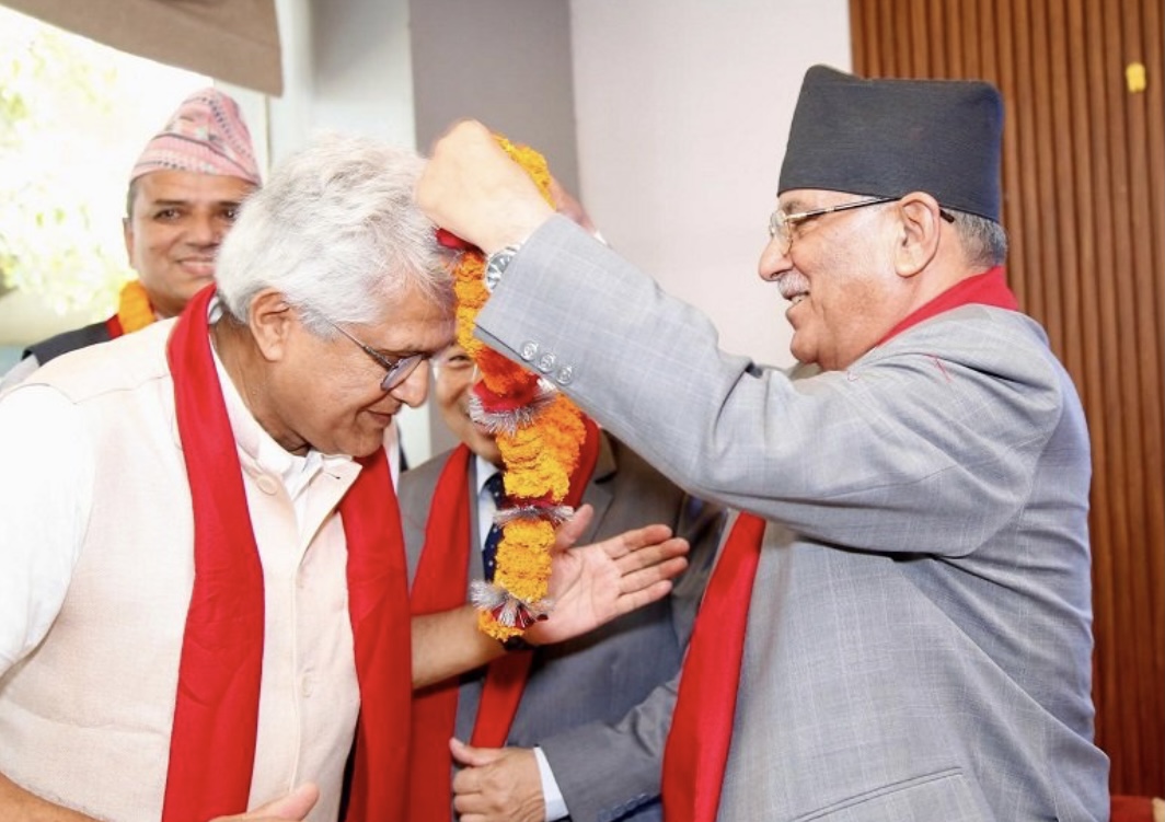 एकीकृत समाजवादीका नेता माओवादीमा प्रवेश