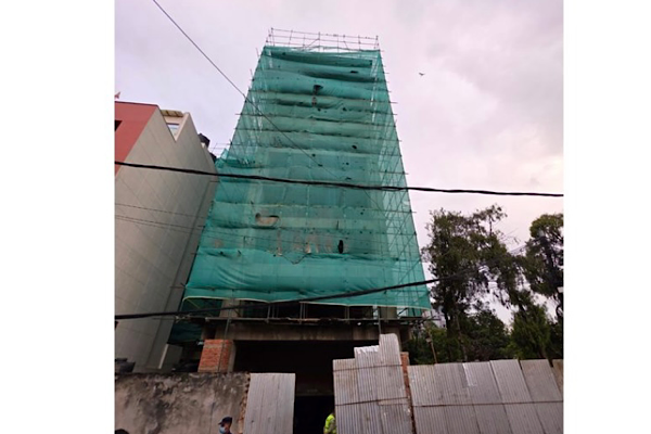 दरबारमार्गमा लिफ्टको सिक्री चुँडिएर दुई मजदुरको मृत्यु