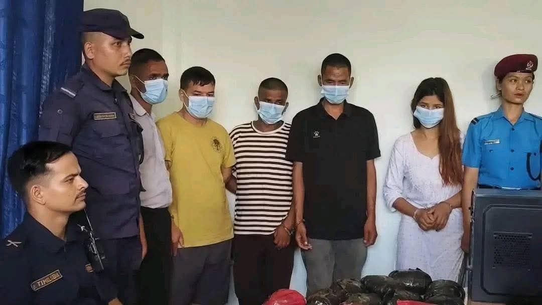 मिडिया हाउसमा नक्कली नोट छाप्ने कारखाना फेला परेपछि…