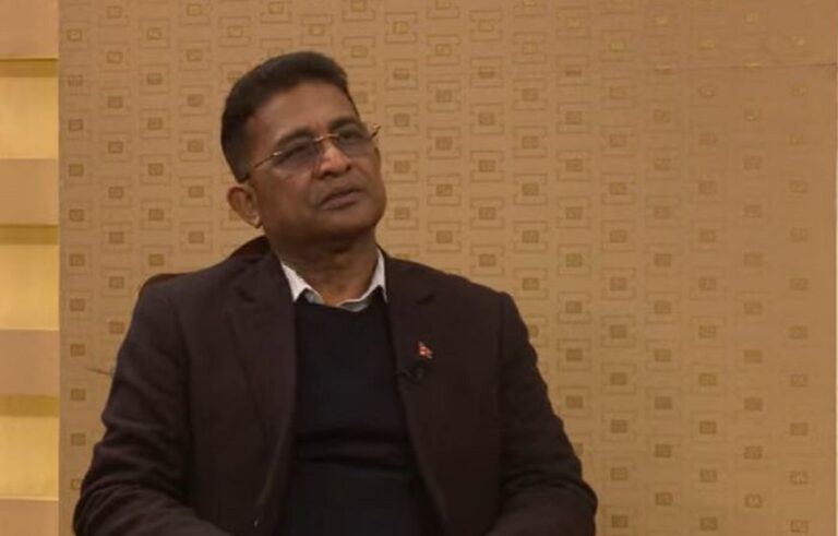 सत्ता गठबन्धन तोड्न प्रचण्ड लागिपरेको रघुवीर महासेठको खुलासा, सत्ता घटककै केही सांसदहरूको साथ
