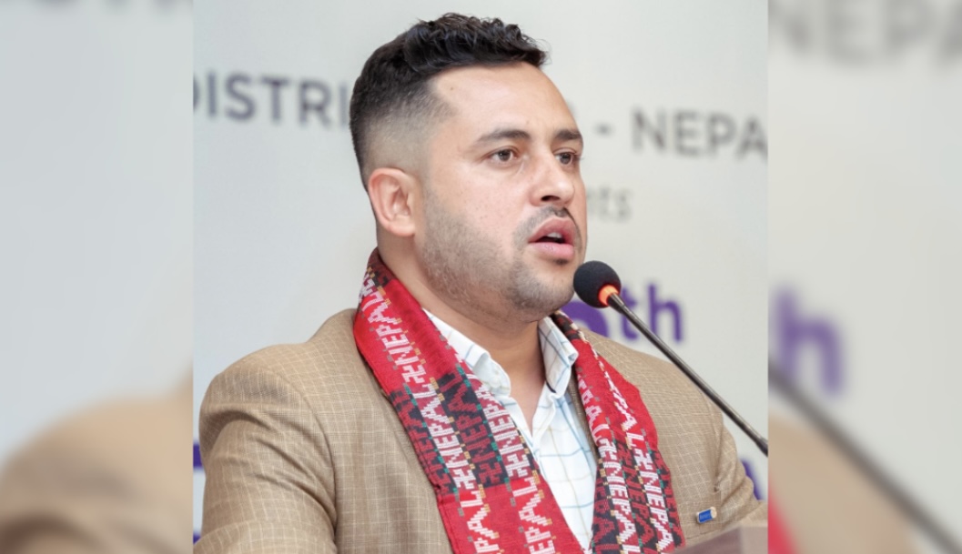 युवा संघबाट निलम्बनमा परेका खरेलको प्रश्न- सत्य बोल्नु अपराध हो ?