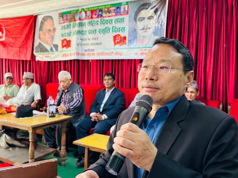 प्रचण्ड युगनायक हो, कोही पनि माओवादी नेता दायाँबायाँ गरेर भाग्न पाउँदैनः वर्षमान पुन